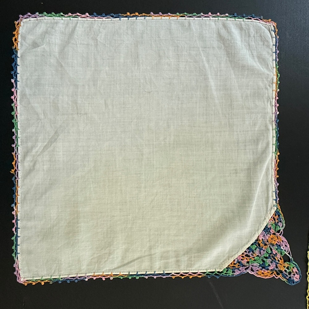 Vintage Handkerchief Lot 3 Embroidered Crochet Lace Floral White Brown Multi - Picture 2 of 11